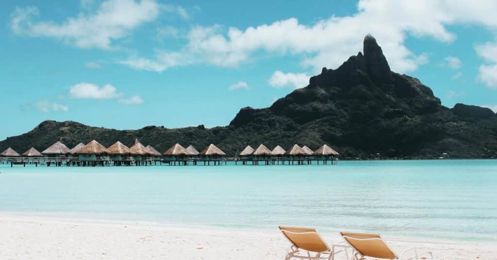 découvrez les plages paradisiaques, où le sable doré rencontre les eaux cristallines. profitez du soleil, des activités nautiques et d'un cadre idyllique pour vos vacances inoubliables.